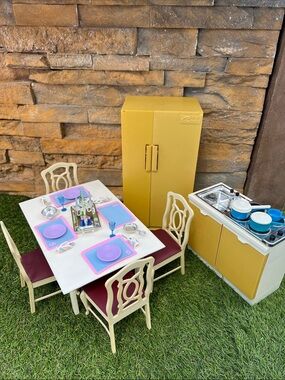VINTAGE Pedigree Sindy mixed lot Kitchen doll furniture 70s 80s *PLEASE READ!*